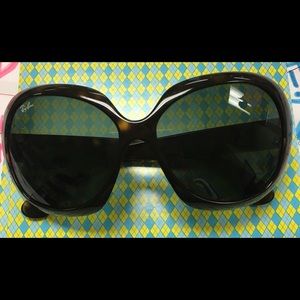 Ladies Ray-Bans Sunglasses